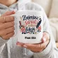 Kubek Personalizowany Na Dzień Nauczyciela Prezent Dla Nauczyciela Kobiety: Zmieniasz Świat Jedną Kubek Personalizowany Na Dzień Nauczyciela Prezent Dla Nauczyciela Kobiety: Zmieniasz Świat Jedną