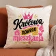 Poduszka Dekoracyjna Na Nowe Mieszkanie Prezent Dla Kobiety: Domowe Królestwo Poduszka Dekoracyjna Na Nowe Mieszkanie Prezent Dla Kobiety: Domowe Królestwo