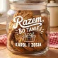Słoik Na Ciastka z Grawerem Dla Pary Młodej Prezent Na Ślub Dla Pary: Razem, Bo Taniej Słoik Na Ciastka z Grawerem Dla Pary Młodej Prezent Na Ślub Dla Pary: Razem, Bo Taniej