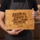 Deska Do Krojenia z Grawerem Dla Strażaka Prezent Dla Mężczyzny: Gaszę Ogień, A Nie Humor Deska Do Krojenia z Grawerem Dla Strażaka Prezent Dla Mężczyzny: Gaszę Ogień, A Nie Humor
