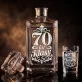 Zestaw Do Wódki z Grawerem Na 70 Urodziny Prezent: 70 Lat Klasy - Ornament Zestaw Do Wódki z Grawerem Na 70 Urodziny Prezent: 70 Lat Klasy - Ornament