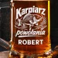 Kufel Personalizowany z Grawerem Dla Karpiarza Prezent Dla Mężczyzny: Karpiowy Spokój Kufel Personalizowany z Grawerem Dla Karpiarza Prezent Dla Mężczyzny: Karpiowy Spokój