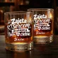 Szklanki Do Whisky z Grawerem Na Walentynki Prezent Na Rocznicę Dla Kobiety: Zajęta Sercem, Dostępna Szklanki Do Whisky z Grawerem Na Walentynki Prezent Na Rocznicę Dla Kobiety: Zajęta Sercem, Dostępna