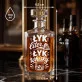 Karafka Do Whisky z Grawerem Dla Czytelnika Prezent: Łyk Liter, Łyk Whisky Karafka Do Whisky z Grawerem Dla Czytelnika Prezent: Łyk Liter, Łyk Whisky