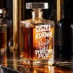 Karafka Do Whisky z Grawerem Dla Dyrektora Prezent: Ciszej, Kurwa. Dyrektor Pije.