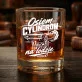 Zestaw Prezentowy Whisky Dla Fana Motoryzacji Dla Mężczyzny: Osiem Cylindrów Na Zestaw Prezentowy Whisky Dla Fana Motoryzacji Dla Mężczyzny: Osiem Cylindrów Na