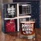 Zestaw Prezentowy Whisky Na 18 Dla Mężczyzny: Dorosły Od Wczoraj Zestaw Prezentowy Whisky Na 18 Dla Mężczyzny: Dorosły Od Wczoraj