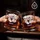 Zestaw Prezentowy Whisky Dla Ciężarnej Na Dzień Mamy Dla Kobiety: Mały Sabotażysta W Akcji Zestaw Prezentowy Whisky Dla Ciężarnej Na Dzień Mamy Dla Kobiety: Mały Sabotażysta W Akcji