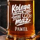 Kufel Personalizowany z Grawerem Na Ślub Dla Kolegi Z Pracy Prezent: Służbowy Manifest Kufel Personalizowany z Grawerem Na Ślub Dla Kolegi Z Pracy Prezent: Służbowy Manifest