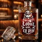 Karafka Do Whisky z Grawerem Na Dzień Chłopaka Prezent Dla Chłopaka: Łobuz Wie, Co Pije Karafka Do Whisky z Grawerem Na Dzień Chłopaka Prezent Dla Chłopaka: Łobuz Wie, Co Pije