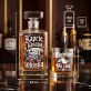 Zestaw Do Whisky Dla Domatora Prezent Dla Mężczyzny: Kapcie, Kanapa, Whisky