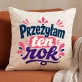 Poduszka Dekoracyjna Na Zakończenie Roku Prezent Dla Kobiety: Humor Przetrwania Roku