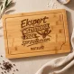 Deska Do Krojenia z Grawerem Dla Brata Prezent Dla Mężczyzny: Ekspert Od Wszystkiego Deska Do Krojenia z Grawerem Dla Brata Prezent Dla Mężczyzny: Ekspert Od Wszystkiego