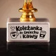 Statuetka Z Grawerem Dla Koleżanki Prezent Dla Kobiety: Koleżanka Do Śmiechu I Kawy