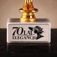 Statuetka Z Grawerem Na 70 Urodziny Prezent Dla Kobiety: 70 Lat Elegancji