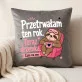 Poduszka Dekoracyjna Na Zakończenie Roku Prezent Dla Kobiety: Przetrwałam Ten Rok.