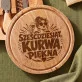 Deska Do Serów Z Grawerem Na 60 Urodziny Prezent Dla Kobiety: Zadziorna Dojrzałość Deska Do Serów Z Grawerem Na 60 Urodziny Prezent Dla Kobiety: Zadziorna Dojrzałość