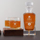 On się nie starzeje - Zestaw Grawerowana Karafka I Szklanki Do Whisky On się nie starzeje - Zestaw Grawerowana Karafka I Szklanki Do Whisky