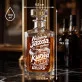 Karafka Do Whisky z Grawerem Dla Fana Samochodów Prezent: Garażowy Buntownik Karafka Do Whisky z Grawerem Dla Fana Samochodów Prezent: Garażowy Buntownik