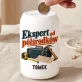 Skarbonka Na Parapetówkę Prezent Dla Mężczyzny: Ekspert Od Półśrodków Skarbonka Na Parapetówkę Prezent Dla Mężczyzny: Ekspert Od Półśrodków
