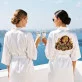 Szlafrok Satynowy Na 60 Urodziny Kobiety Prezent Na 60 Urodziny Dla Kobiety: Dojrzała Elegancja Szlafrok Satynowy Na 60 Urodziny Kobiety Prezent Na 60 Urodziny Dla Kobiety: Dojrzała Elegancja