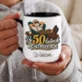 Kubek Personalizowany Na 50 Lecie Ślubu Prezent Dla Mężczyzny: Po 50 Latach Wciąż Ma Kubek Personalizowany Na 50 Lecie Ślubu Prezent Dla Mężczyzny: Po 50 Latach Wciąż Ma