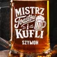 Kufel Personalizowany z Grawerem Na 50 Urodziny Prezent Dla 50 Latka Mężczyzny: Retro Kufelowy Styl Kufel Personalizowany z Grawerem Na 50 Urodziny Prezent Dla 50 Latka Mężczyzny: Retro Kufelowy Styl