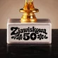 Statuetka Z Grawerem Na 50 Urodziny Prezent Dla Kobiety: Zjawiskowa 50