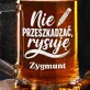 Kufel Personalizowany z Grawerem Dla Rysownika Prezent Dla Mężczyzny: Skupiony Rysownik Kufel Personalizowany z Grawerem Dla Rysownika Prezent Dla Mężczyzny: Skupiony Rysownik