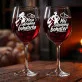 Dwa Kieliszki Do Wina Dla Młodej Pary Prezent Na Ślub Dla Pary: Bohaterowie Razem Dwa Kieliszki Do Wina Dla Młodej Pary Prezent Na Ślub Dla Pary: Bohaterowie Razem