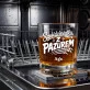 Szklanki Do Whisky z Grawerem Dla 60 Latki Prezent Na 60 Urodziny Dla Kobiety: Sześćdziesiątka Z Pazurem