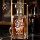 Karafka Do Whisky z Grawerem Dla Dziadka Prezent Na Dzień Dziadka: Szlachetny Humor Karafka Do Whisky z Grawerem Dla Dziadka Prezent Na Dzień Dziadka: Szlachetny Humor