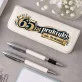Zestaw Pióro i Długopis w Etui Dla 65 Latki Prezent Na 65 Urodziny Dla Kobiety: Klasyczna Elegancja Zestaw Pióro i Długopis w Etui Dla 65 Latki Prezent Na 65 Urodziny Dla Kobiety: Klasyczna Elegancja