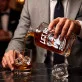 Karafka Do Whisky z Grawerem Dla Koleżanki Z Pracy Prezent: Lej, Bo Zasłużyłam
