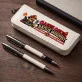 Zestaw Pióro i Długopis w Etui Dla Strażaka Prezent Dla Mężczyzny: Doodle Strażacki Humor