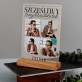 Szczęśliwy trzydziestolatek - Wydruk na szkle akrylowym z podstawką