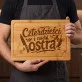 Deska Do Krojenia Dla Czterdziestolatki Prezent Na 40 Urodziny Dla Kobiety: Ostra Czterdziestolatka Deska Do Krojenia Dla Czterdziestolatki Prezent Na 40 Urodziny Dla Kobiety: Ostra Czterdziestolatka