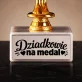 Statuetka Z Grawerem Na Pierwszy Dzień Babci i Dziadka Prezent Dla Pary: Dziadkowie Na Medal