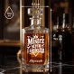 Karafka Do Whisky z Grawerem Na Urodziny Prezent Dla Mężczyzny: Mistrz Stylu I Śmiechu