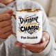 Kubek Personalizowany Dla Wychowawcy Prezent Na Dzień Nauczyciela Dla Mężczyzny: Dyrygent Klasowego Chaosu Kubek Personalizowany Dla Wychowawcy Prezent Na Dzień Nauczyciela Dla Mężczyzny: Dyrygent Klasowego Chaosu