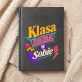 Kalendarz Książkowy A5 2027 Dla Kolegi Z Klasy Prezent Dla Mężczyzny: Szkolny Humor Retro Kalendarz Książkowy A5 2027 Dla Kolegi Z Klasy Prezent Dla Mężczyzny: Szkolny Humor Retro