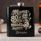 Piersiówka z Grawerem Na 80 Urodziny Mamy Prezent Na 80 Urodziny Dla Kobiety: Mama 80 Lat I Wciąż Młoda