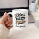 Kubek Personalizowany Na Dzień Nauczyciela Prezent Dla Nauczyciela Mężczyzny: Z Klasą Uczy Życia Kubek Personalizowany Na Dzień Nauczyciela Prezent Dla Nauczyciela Mężczyzny: Z Klasą Uczy Życia