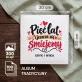 Album Na Zdjęcia Tradycyjny Na 5 Rocznicę Ślubu Prezent Dla Pary: Pięć Lat I Jeszcze Się Album Na Zdjęcia Tradycyjny Na 5 Rocznicę Ślubu Prezent Dla Pary: Pięć Lat I Jeszcze Się