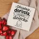 Czekolada Z Truskawkami Na 18 Urodziny Prezent Dla Kobiety: Uroczy Smutny Stworek Czekolada Z Truskawkami Na 18 Urodziny Prezent Dla Kobiety: Uroczy Smutny Stworek