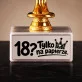 Statuetka Z Grawerem Na 18 Prezent Dla Kobiety: 18? Tylko Na Papierze.