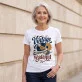 Koszulka Damska Biała Dla Seniorki Prezent Dla Kobiety: Elegancka Z Dystansem