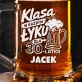 Kufel Personalizowany z Grawerem Na 30 Dla Faceta Prezent: Męska Elegancja Nocy