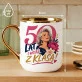 Kubek Z Nadrukiem Dla 50 Latki Prezent Na 50 Urodziny Dla Kobiety: Wciąż Z Klasą! Kubek Z Nadrukiem Dla 50 Latki Prezent Na 50 Urodziny Dla Kobiety: Wciąż Z Klasą!