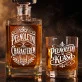 Zestaw Do Whisky Na 18 Prezent Dla Mężczyzny: Pełnoletni Z Charakterem Zestaw Do Whisky Na 18 Prezent Dla Mężczyzny: Pełnoletni Z Charakterem